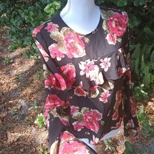 Shine star pretty floral boho top Juniors large